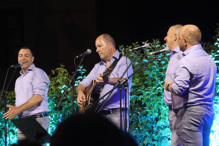 KONCERT POD ZVEZDAMI  KLAPI GALEB IN SOLINAR 15 FOTO LJUBO VUKELIČ